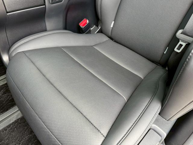 ヴェルファイア ２．５Ｚ　Ｇエディション　モデリスタエアロ（Ｆ／Ｓ／Ｒ）　　サンルーフ　フリップダウンモニター　両側電動スライドドア　フリップダウンモニター　シートヒーター　シートベンチレーション　ステアリングヒーター　ＥＴＣ　ワイヤレス充電（78枚目）