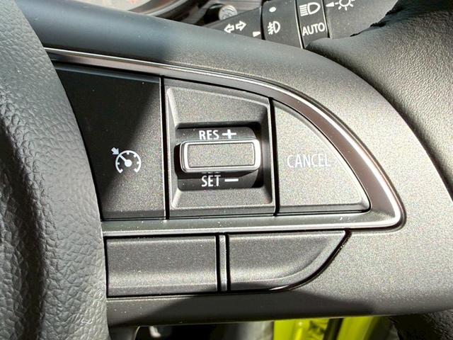 ジムニー ＸＣ　スズキセーフティーサポート　運転席助手席シートヒーター　ＬＥＤヘッドライト　クルーズコントロール　ステアリングスイッチ　スマートキー　プッシュボタンスタート　背面スペアタイヤ　電動ミラー　オートライト（5枚目）