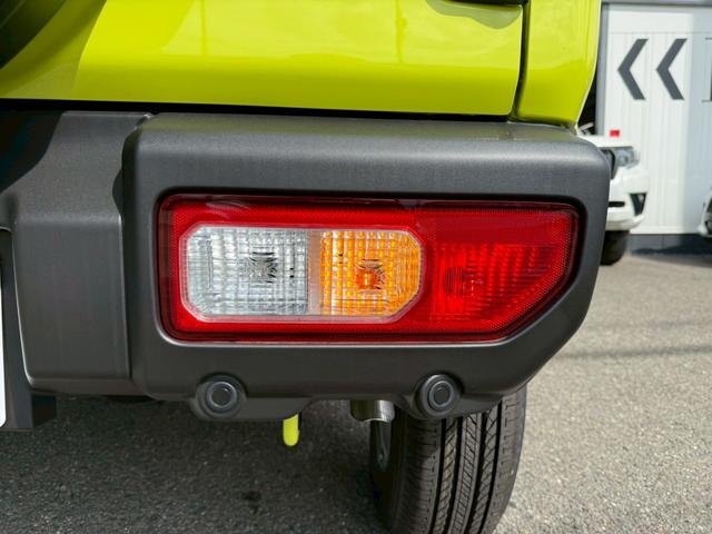 ジムニー ＸＣ　スズキセーフティーサポート　運転席助手席シートヒーター　ＬＥＤヘッドライト　クルーズコントロール　ステアリングスイッチ　スマートキー　プッシュボタンスタート　背面スペアタイヤ　電動ミラー　オートライト（35枚目）