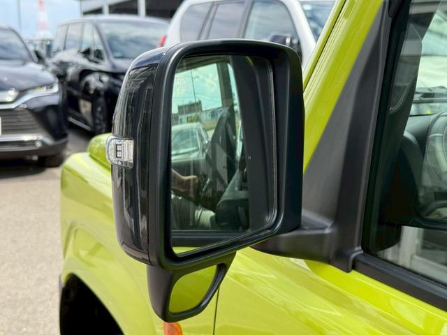 ジムニー ＸＣ　スズキセーフティーサポート　運転席助手席シートヒーター　ＬＥＤヘッドライト　クルーズコントロール　ステアリングスイッチ　スマートキー　プッシュボタンスタート　背面スペアタイヤ　電動ミラー　オートライト（40枚目）