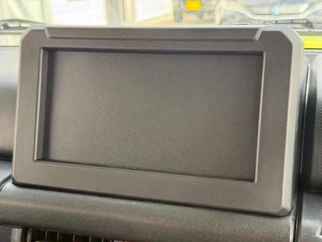 ジムニー ＸＣ　スズキセーフティーサポート　運転席助手席シートヒーター　ＬＥＤヘッドライト　クルーズコントロール　ステアリングスイッチ　スマートキー　プッシュボタンスタート　背面スペアタイヤ　電動ミラー　オートライト（54枚目）