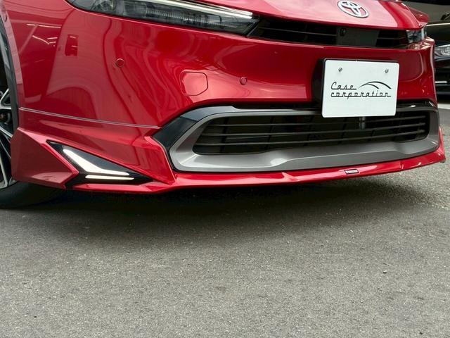プリウス Ｚ　モデリスタエアロ　トヨタチームメイト　パノラミックビューモニター　１２．３ディスプレイオーディオ　デジタルインナーミラー　純正１９インチＡＷ　　黒革シート　レーダークルーズコントロール　シートヒーター（12枚目）