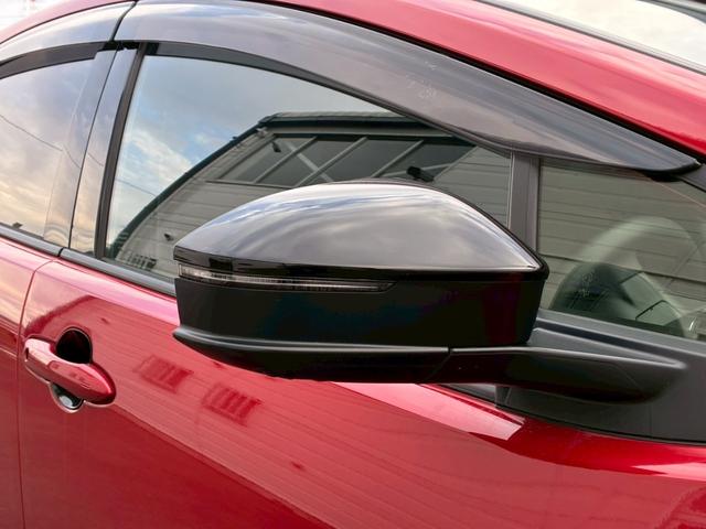 プリウス Ｚ　モデリスタエアロ　トヨタチームメイト　パノラミックビューモニター　１２．３ディスプレイオーディオ　デジタルインナーミラー　純正１９インチＡＷ　　黒革シート　レーダークルーズコントロール　シートヒーター（17枚目）