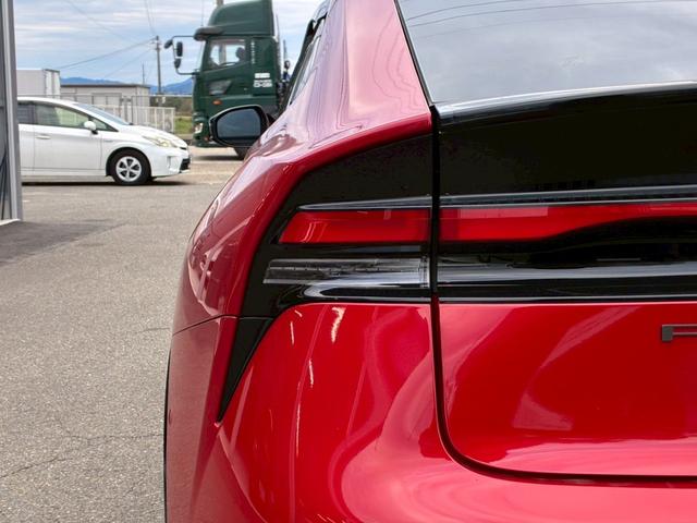 プリウス Ｚ　モデリスタエアロ　トヨタチームメイト　パノラミックビューモニター　１２．３ディスプレイオーディオ　デジタルインナーミラー　純正１９インチＡＷ　　黒革シート　レーダークルーズコントロール　シートヒーター（29枚目）