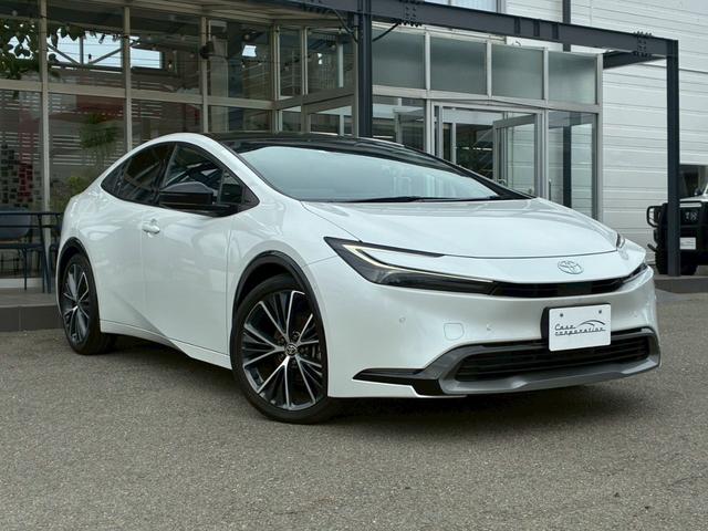 プリウス Ｚ　パノラマルーフ　パノラミックビューモニター　デジタルインナーミラー　純正１９インチＡＷ　１２，３インチディスプレイオーディオ　シートヒーター　ベンチレーション　ＬＥＤヘッドライト　クルーズコントロール（9枚目）