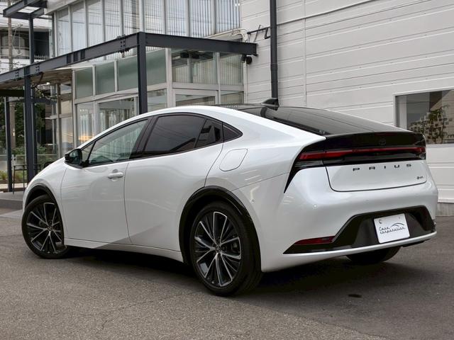 プリウス Ｚ　パノラマルーフ　パノラミックビューモニター　デジタルインナーミラー　純正１９インチＡＷ　１２，３インチディスプレイオーディオ　シートヒーター　ベンチレーション　ＬＥＤヘッドライト　クルーズコントロール（23枚目）