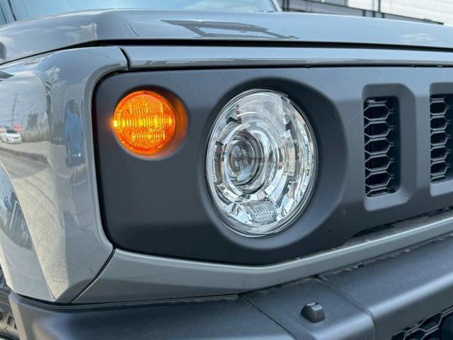 ジムニー XC 4WD オートマチック 純正16インチアルミホイール LEDヘッドライト フロントフォグランプ 運転席/助手席シートヒーター スマートキー プッシュボタンスタート 背面スペアタイヤ 電動格納ドアミラー(15枚目)