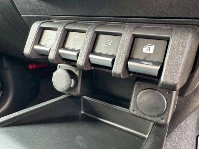ジムニー XC 4WD オートマチック 純正16インチアルミホイール LEDヘッドライト フロントフォグランプ 運転席/助手席シートヒーター スマートキー プッシュボタンスタート 背面スペアタイヤ 電動格納ドアミラー(51枚目)