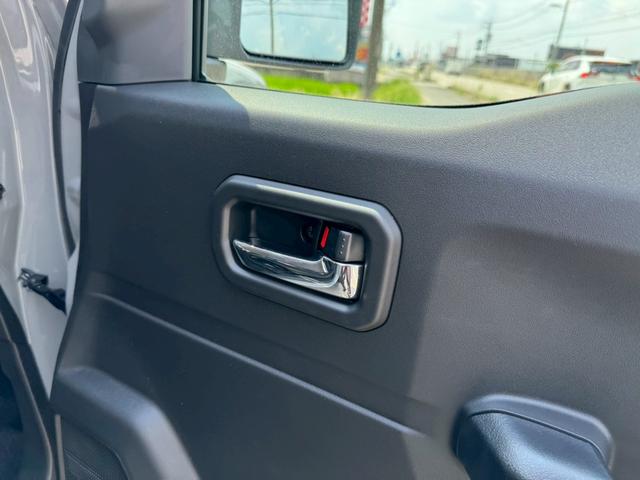 ジムニー XC 4WD オートマチック 純正16インチアルミホイール LEDヘッドライト フロントフォグランプ 運転席/助手席シートヒーター スマートキー プッシュボタンスタート 背面スペアタイヤ 電動格納ドアミラー(62枚目)