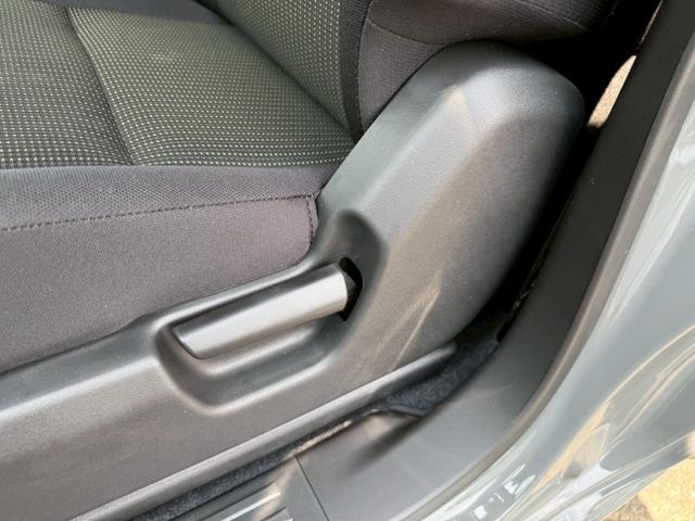 ジムニー XC 4WD オートマチック 純正16インチアルミホイール LEDヘッドライト フロントフォグランプ 運転席/助手席シートヒーター スマートキー プッシュボタンスタート 背面スペアタイヤ 電動格納ドアミラー(66枚目)