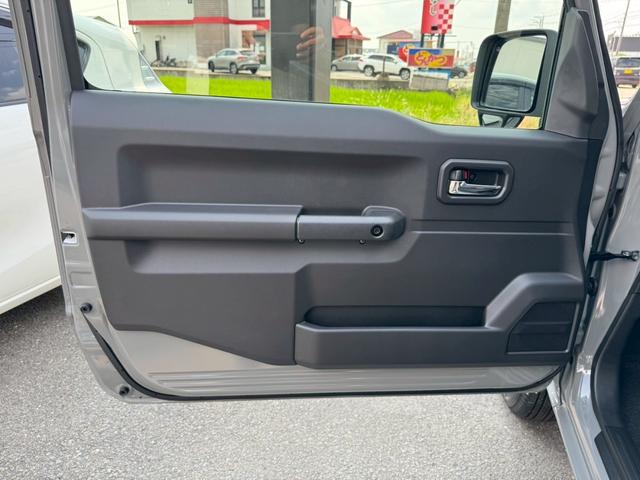 ジムニー XC 4WD オートマチック 純正16インチアルミホイール LEDヘッドライト フロントフォグランプ 運転席/助手席シートヒーター スマートキー プッシュボタンスタート 背面スペアタイヤ 電動格納ドアミラー(67枚目)