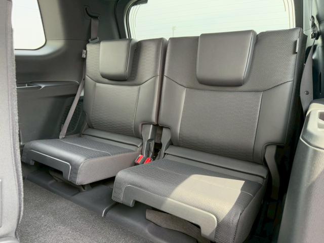 ランドクルーザー250 VX サンルーフ JBLサウンドシステム トヨタチームメイト デジタルインナーミラー パノラミックビューモニター 7人乗り 黒革シート レーダークルーズコントロール BSM 18インチAW  シートヒーター(6枚目)