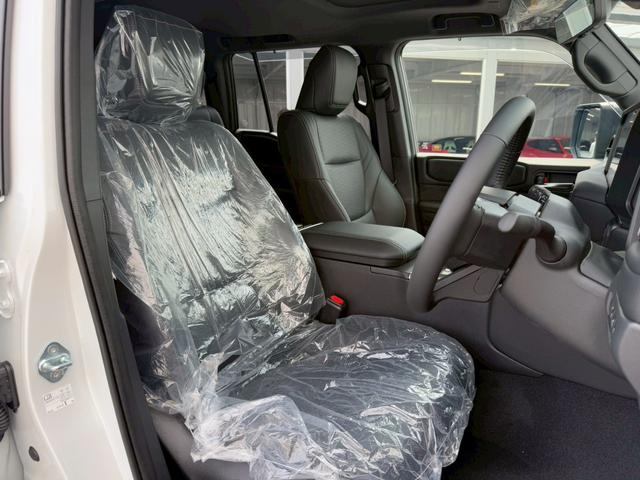 ランドクルーザー250 VX サンルーフ JBLサウンドシステム トヨタチームメイト デジタルインナーミラー パノラミックビューモニター 7人乗り 黒革シート レーダークルーズコントロール BSM 18インチAW  シートヒーター(57枚目)