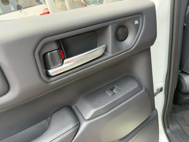 ランドクルーザー250 VX サンルーフ JBLサウンドシステム トヨタチームメイト デジタルインナーミラー パノラミックビューモニター 7人乗り 黒革シート レーダークルーズコントロール BSM 18インチAW  シートヒーター(72枚目)