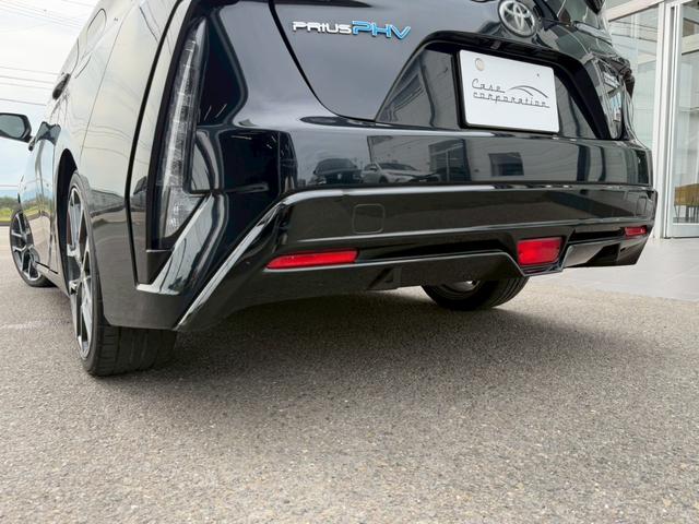 プリウスPHV S GRスポーツ 純正9インチナビ シートヒーター トヨタセーフティセンス レーダークルーズコントロール ETC フルセグTV ハーフレザーシート オートライト LEDライト クリアランスソナー Bluetooth接続(29枚目)