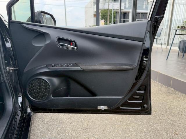 プリウスPHV S GRスポーツ 純正9インチナビ シートヒーター トヨタセーフティセンス レーダークルーズコントロール ETC フルセグTV ハーフレザーシート オートライト LEDライト クリアランスソナー Bluetooth接続(58枚目)