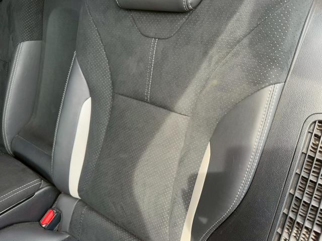 プリウスPHV S GRスポーツ 純正9インチナビ シートヒーター トヨタセーフティセンス レーダークルーズコントロール ETC フルセグTV ハーフレザーシート オートライト LEDライト クリアランスソナー Bluetooth接続(70枚目)