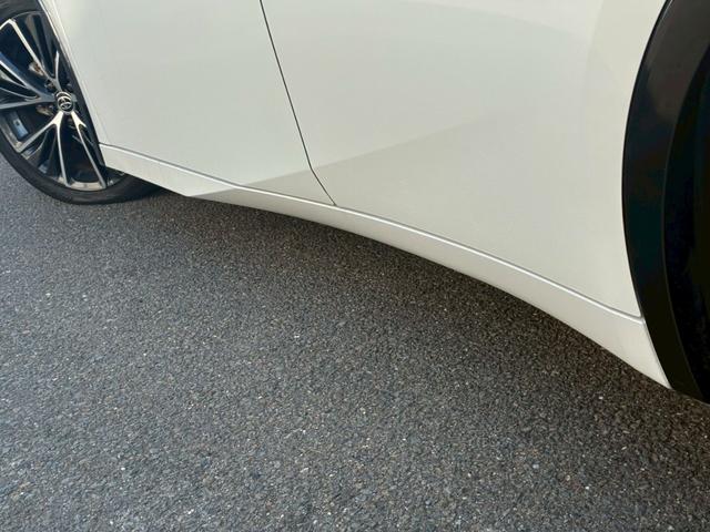 プリウス Z トヨタチームメイト デジタルインナーミラー パノラミックビューモニター シートヒータ/ベンチレーション フルセグTV  パワーバックドア パワーシート LEDヘッドライト 純正19インチアルミホイール(33枚目)