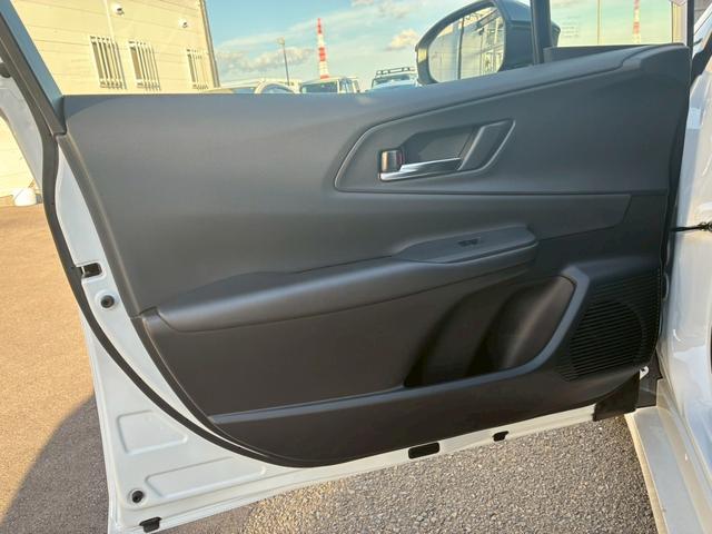 プリウス Z トヨタチームメイト デジタルインナーミラー パノラミックビューモニター シートヒータ/ベンチレーション フルセグTV  パワーバックドア パワーシート LEDヘッドライト 純正19インチアルミホイール(62枚目)