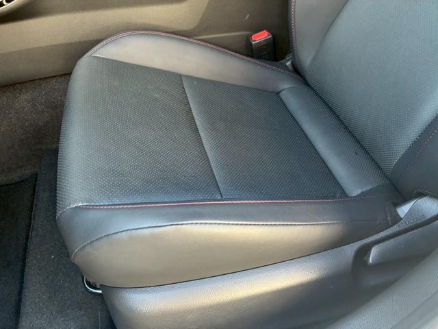 プリウス Z トヨタチームメイト デジタルインナーミラー パノラミックビューモニター シートヒータ/ベンチレーション フルセグTV  パワーバックドア パワーシート LEDヘッドライト 純正19インチアルミホイール(66枚目)