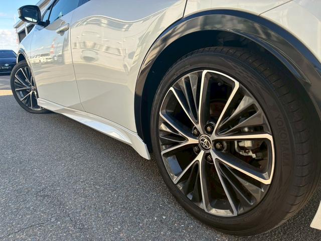 プリウス Z モデリスタエアロ(F/S/R) デジタルインナーミラー 12.3インチナビ ETC2.0  パノラミックビューモニター  純正19インチアルミホイール  トヨタセーフティセンス BSM シートヒーター(31枚目)
