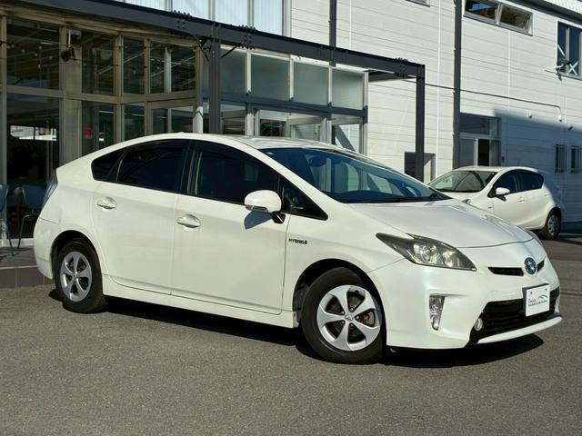 プリウス G ナビ バックモニター 茶黒シート 運転席電動シート ETC バイザー パワーウィンドウ 電動格納ドアミラー クルーズコントロール  スマートキー オートエアコン HIDヘッドライト Bluetooth(9枚目)