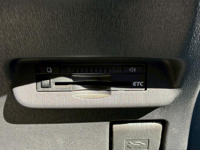 プリウス G ナビ バックモニター 茶黒シート 運転席電動シート ETC バイザー パワーウィンドウ 電動格納ドアミラー クルーズコントロール  スマートキー オートエアコン HIDヘッドライト Bluetooth(45枚目)