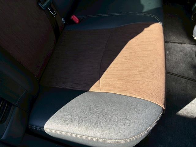 プリウス G ナビ バックモニター 茶黒シート 運転席電動シート ETC バイザー パワーウィンドウ 電動格納ドアミラー クルーズコントロール  スマートキー オートエアコン HIDヘッドライト Bluetooth(74枚目)
