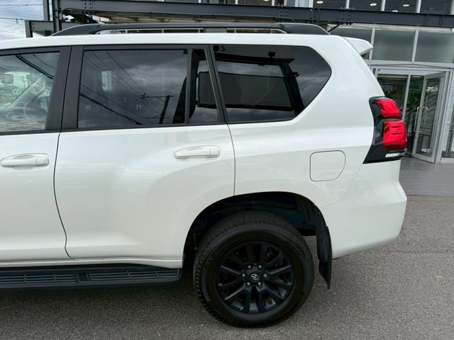 ランドクルーザープラド TX Lパッケージ サンルーフ  ルーフレール メーカーナビ パノラミックビューモニター クリアランスソナー ブラインドスポットモニター 純正18インチアルミホイール シートヒーター ベンチレーション LEDヘッドライト(37枚目)