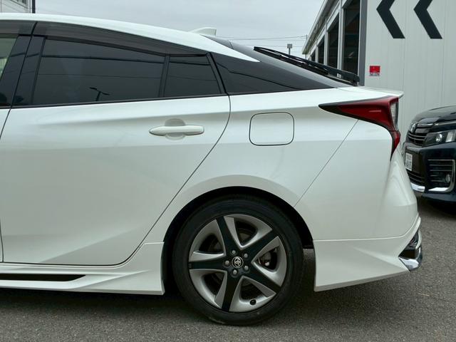 プリウス Ｓツーリングセレクション　７インチナビ　モデリスタエアロ（Ｆ．Ｓ．Ｒ）　シートヒーター　ベンチレーション　バックカメラ　純正１７インチＡＷ　ＬＥＤヘッドライト　　黒革シート　セーフティーセンス　スマートキー　Ｂｌｕｅｔｏｏｔｈ（38枚目）