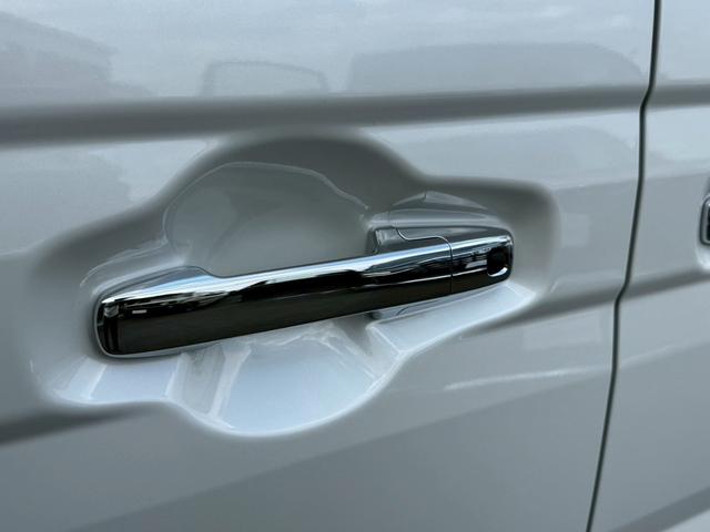 スペーシアカスタム ハイブリッドXSターボ 両側電動スライドドア 前席シートヒーター ステアリングヒーター ハーフレザーシート スズキセーフティーサポート ヘッドアップディスプレイ ツートンカラー 純正15インチAW リアスリムサーキュレーター(19枚目)