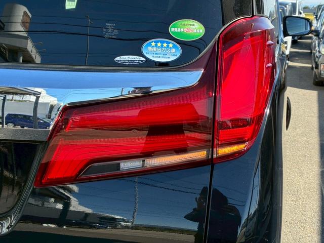 アルファード 2.5S Cパッケージ サンルーフ モデリスタエアロ(F.S.R) 12.1型フリップダウンモニター 両側パワースライドドア シートヒーター ベンチレーション パワーバックドア 純正18インチAW トヨタセーフティーセンス(34枚目)