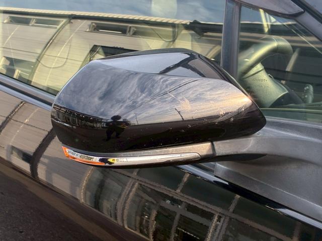 プリウス Sツーリングセレクション 純正ナビ モデリスタエアロ(F/S/R) バックカメラ セーフティセンス ブラックレザーシート シートヒーター レーダークルーズコントロール LEDヘッドライト 純正17インチアルミホイール ETC(19枚目)
