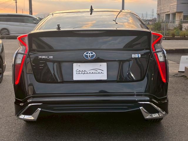 プリウス Sツーリングセレクション 純正ナビ モデリスタエアロ(F/S/R) バックカメラ セーフティセンス ブラックレザーシート シートヒーター レーダークルーズコントロール LEDヘッドライト 純正17インチアルミホイール ETC(24枚目)