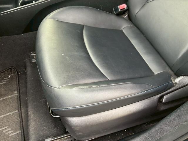 プリウス Sツーリングセレクション 純正ナビ モデリスタエアロ(F/S/R) バックカメラ セーフティセンス ブラックレザーシート シートヒーター レーダークルーズコントロール LEDヘッドライト 純正17インチアルミホイール ETC(62枚目)