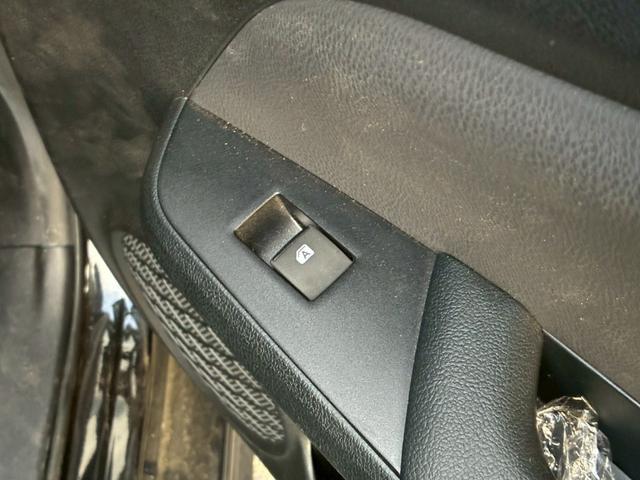 プリウス Sツーリングセレクション 純正ナビ モデリスタエアロ(F/S/R) バックカメラ セーフティセンス ブラックレザーシート シートヒーター レーダークルーズコントロール LEDヘッドライト 純正17インチアルミホイール ETC(67枚目)