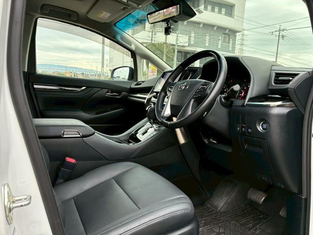 アルファード 2.5S Cパッケージ ツインムーンルーフ TRDエアロ(F/S/R) デジタルインナーミラー 純正ディスプレイオーディオ フリップダウンモニター 3眼LEDヘッドライト シーケンシャルウインカー シートヒータークーラー(40枚目)
