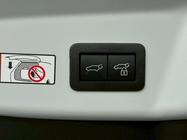 プリウス Z 純正12.3ディスプレイオーディオ パノラミックビューモニター フルセグTV ETC デジタルインナーミラー ブラックレザーシート シートヒーター・ベンチレーション 純正19インチアルミホイール(80枚目)