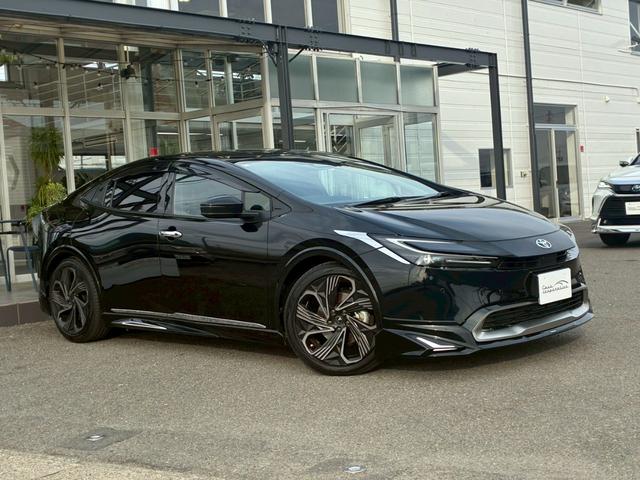 プリウス Ｚ　純正１２．３ディスプレイオーディオ＋ナビ　モデリスタエアロ（Ｆ／Ｓ／Ｒ）　モデリスタアルミホイール　　デジタルインナーミラー　パノラミックビューモニター　　トヨタチームメイト　シートヒーター・クーラー（10枚目）