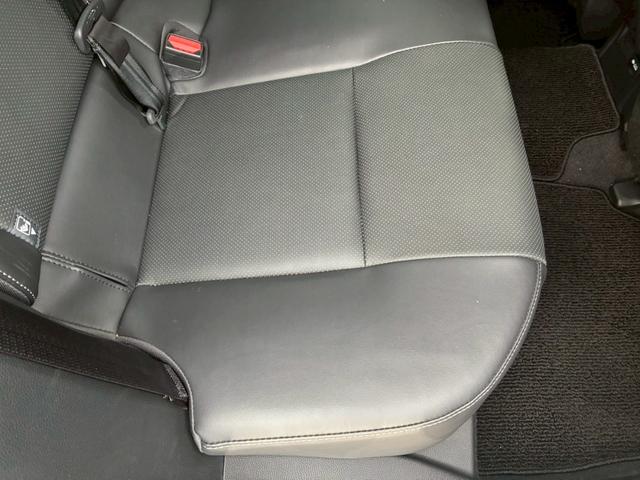 プリウス Ｚ　純正１２．３ディスプレイオーディオ＋ナビ　モデリスタエアロ（Ｆ／Ｓ／Ｒ）　モデリスタアルミホイール　　デジタルインナーミラー　パノラミックビューモニター　　トヨタチームメイト　シートヒーター・クーラー（78枚目）