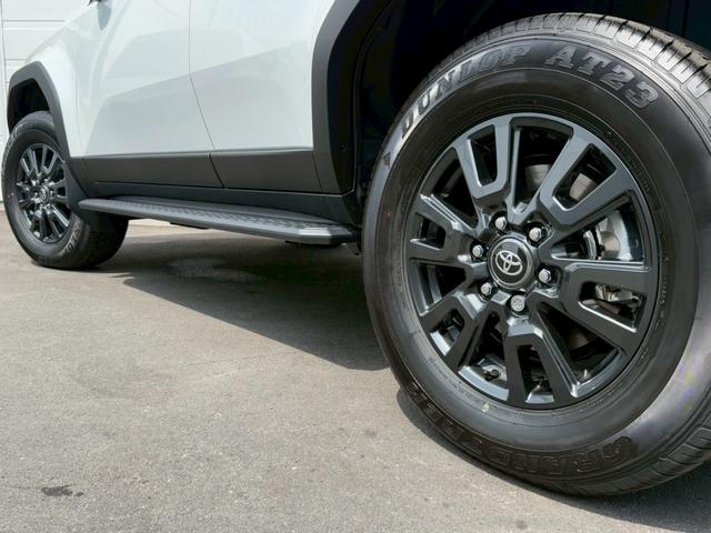 ランドクルーザー250 VX サンルーフ JBLサウンドシステム トヨタチームメイト デジタルインナーミラー パノラミックビューモニター 7人乗り 黒革シート レーダークルーズコントロール BSM 18インチAW シートヒーター(27枚目)