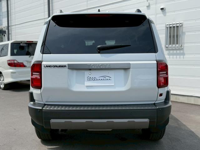 ランドクルーザー250 VX サンルーフ JBLサウンドシステム トヨタチームメイト デジタルインナーミラー パノラミックビューモニター 7人乗り 黒革シート レーダークルーズコントロール BSM 18インチAW シートヒーター(35枚目)