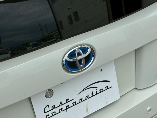 プリウス Ａ　９インチナビ　モデリスタエアロ（Ｆ．Ｓ．Ｒ）　寒冷地仕様ヘッドアップディスプレイ　ブラインドスポットモニター　クリアランスソナー　バックカメラ　　ＬＤＡ　ＰＣＳ　　リアフォグランプ　純正１５インチＡＷ（28枚目）