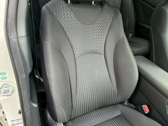 プリウス Ａ　９インチナビ　モデリスタエアロ（Ｆ．Ｓ．Ｒ）　寒冷地仕様ヘッドアップディスプレイ　ブラインドスポットモニター　クリアランスソナー　バックカメラ　　ＬＤＡ　ＰＣＳ　　リアフォグランプ　純正１５インチＡＷ（59枚目）