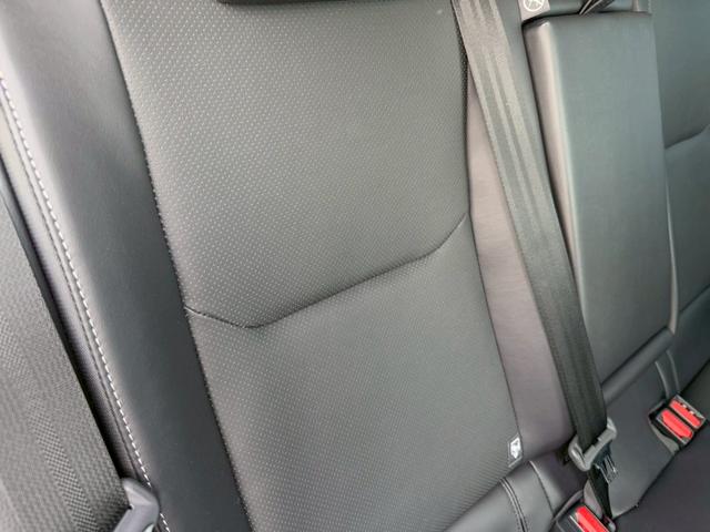 プリウス Z パノラマルーフ デジタルインナーミラー パノラミックビューモニター ブラインドスポットモニター ステアリングヒーター シートヒーター シートヒーター ワイヤレス充電 パワーバックドア パワーシート(69枚目)