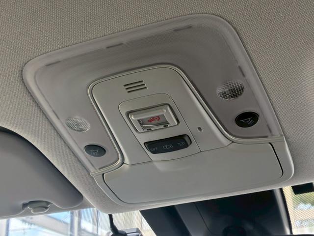 プリウス Sツーリングセレクション 純正ナビ モデリスタエアロ(F/S/R) 社外19インチアルミホイール トヨタセーフティセンス レーダークルーズコントロール バックカメラ Bluetooth接続 ドライブレコーダー シートヒーター(46枚目)