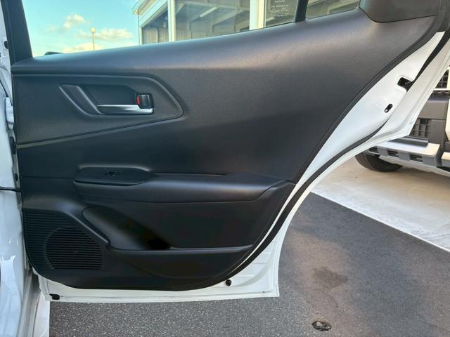 プリウス Z モデリスタエアロ(F/S/R) デジタルインナーミラー 12.3インチナビ ETC2.0 パノラミックビューモニター 純正19インチアルミホイール トヨタセーフティセンス BSM シートヒーター(71枚目)