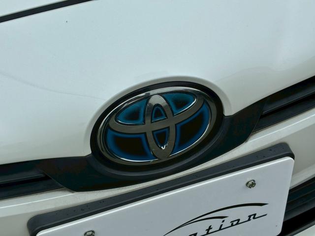 プリウス Sツーリングセレクション 7インチナビ モデリスタエアロ(F.S.R) シートヒーター ベンチレーション バックカメラ 純正17インチAW LEDヘッドライト 黒革シート セーフティーセンス スマートキー Bluetooth(12枚目)