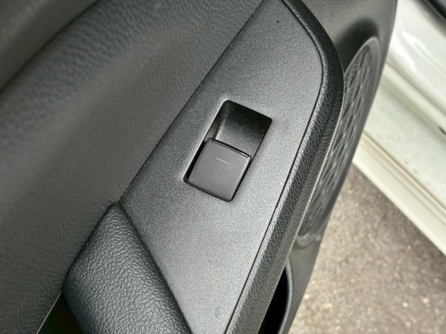 プリウス Sツーリングセレクション 7インチナビ モデリスタエアロ(F.S.R) シートヒーター ベンチレーション バックカメラ 純正17インチAW LEDヘッドライト 黒革シート セーフティーセンス スマートキー Bluetooth(67枚目)