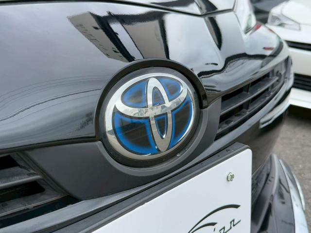 プリウス A サンルーフ モデリスタエアロICONIC モデリスタメッキガーニッシュ 社外18インチアルミホイール 純正ナビ バックカメラ ブラインドスポットモニター ヘッドアップディスプレイ フルセグTV ETC(13枚目)